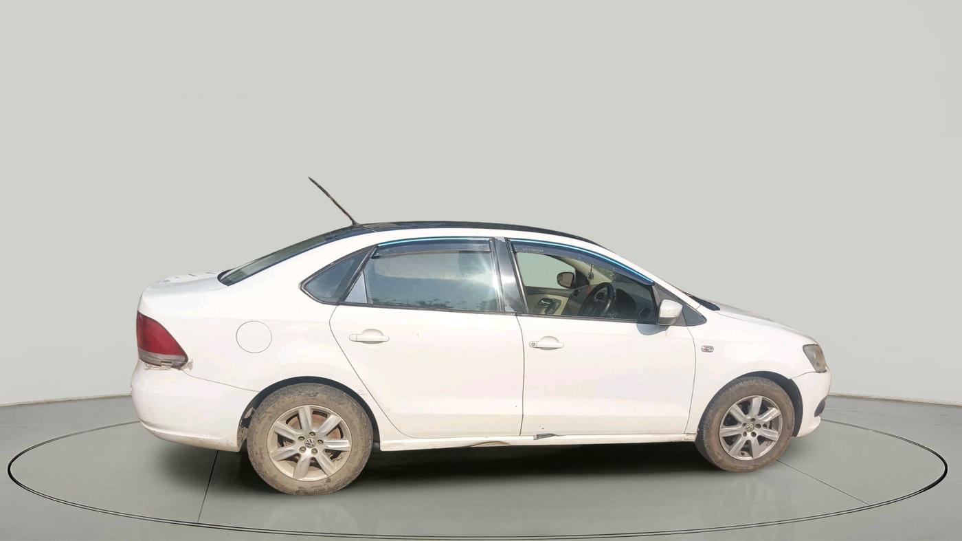 2012 Volkswagen Vento COMFORTLINE 1.6, CNG, Manual, 1,33,118 km, exterior
