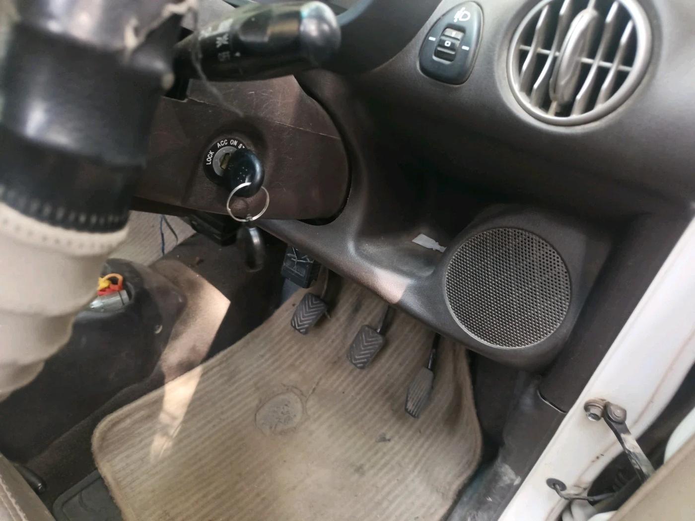 2011 Hyundai Santro Xing GLS, Petrol, Manual, 22,150 km, interior