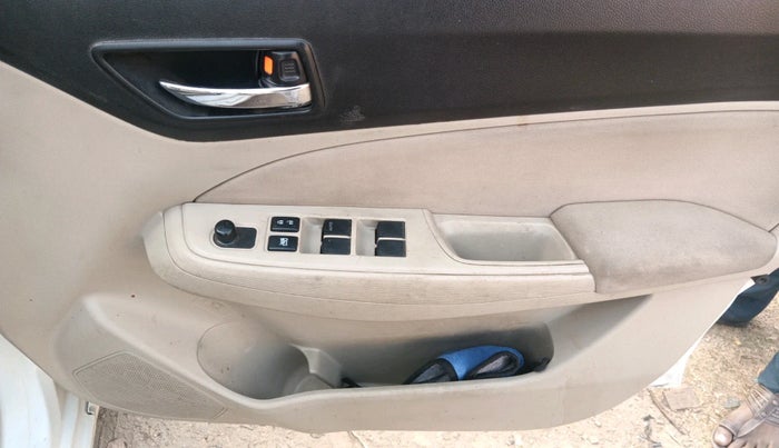 2018 Maruti Dzire VDI, Diesel, Manual, 1,24,806 km, interior