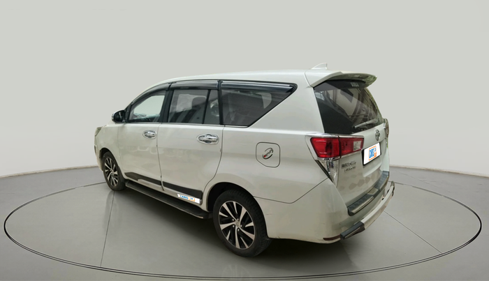 2021 Toyota Innova Crysta 2.4 ZX 7 STR, Diesel, Manual, 82,787 km, exterior