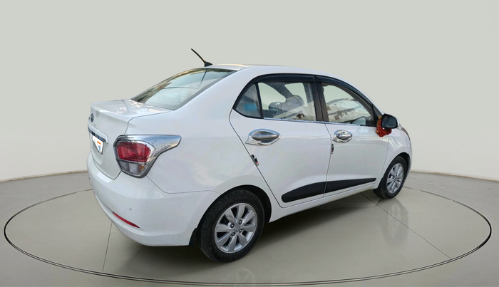 2015 Hyundai Xcent SX 1.2, Petrol, Manual, 28,037 km, exterior