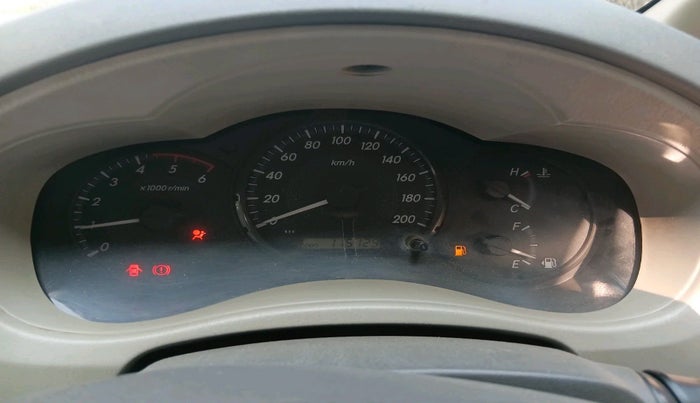 2013 Toyota Innova 2.5 GX 7 STR, Diesel, Manual, 1,15,129 km, interior