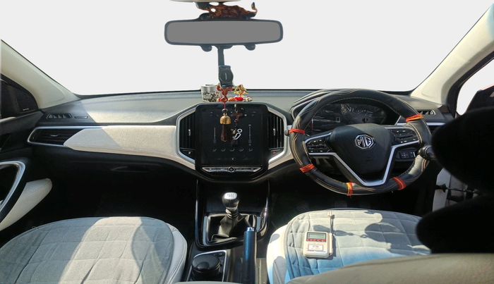 2021 MG HECTOR PLUS SHARP 2.0 DIESEL TURBO MT 6-STR, Diesel, Manual, 34,816 km, interior