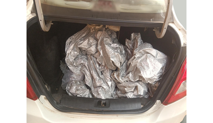 2016 Maruti Swift Dzire ZXI, Petrol, Manual, 1,31,982 km, exterior