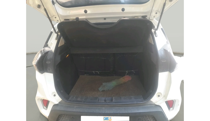 2020 Tata NEXON XZ PLUS DIESEL, Diesel, Manual, 1,38,451 km, exterior