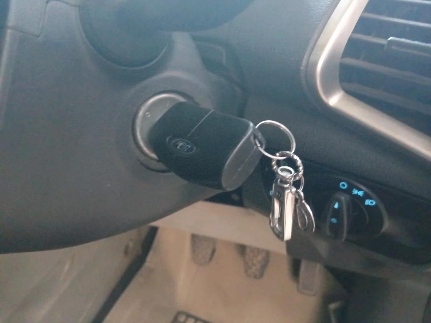 2015 Ford Ecosport TREND+ 1.5L DIESEL, Diesel, Manual, 76,000 km, interior