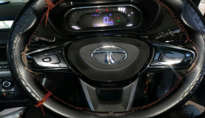 2020 Tata NEXON XM SUNROOF DIESEL, Diesel, Manual, 1,18,118 km, interior