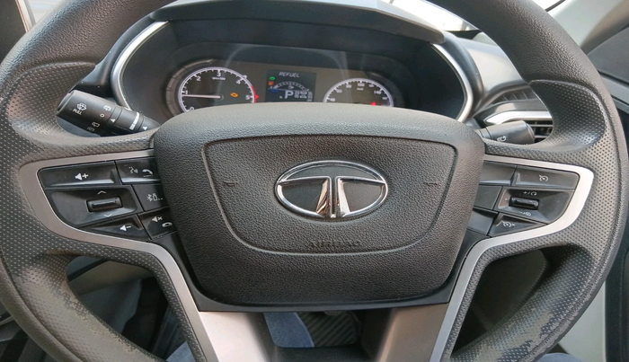 2022 Tata Safari XTA PLUS, Diesel, Automatic, 51,924 km, interior