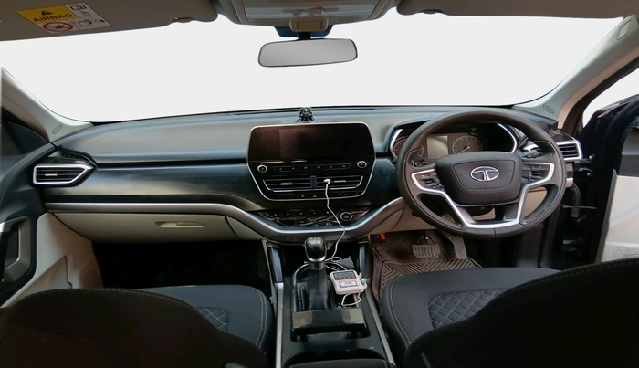 2022 Tata Safari XTA PLUS, Diesel, Automatic, 51,924 km, interior
