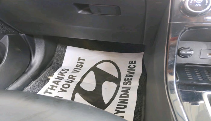 2023 Hyundai ALCAZAR PRESTIGE 1.5 TURBO PETROL MT 7STR, Petrol, Manual, 45,956 km, interior