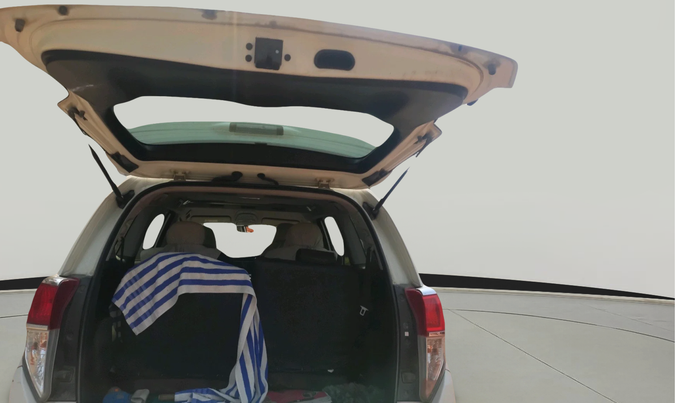 2019 Toyota Innova Crysta 2.4 VX 7 STR, Diesel, Manual, 1,00,220 km, exterior