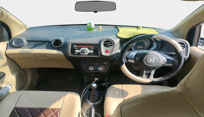 2013 Honda Brio S MT, Petrol, Manual, 1,17,553 km, interior