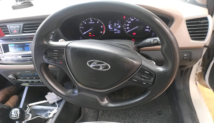 2016 Hyundai Elite i20 SPORTZ 1.4 CRDI, Diesel, Manual, 59,163 km, interior