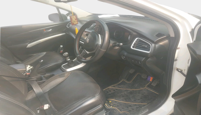 2016 Maruti S Cross ALPHA 1.6, Diesel, Manual, 69,339 km, interior
