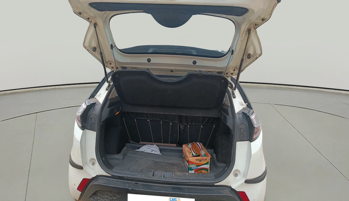 2018 Tata NEXON XZA PLUS DIESEL, Diesel, Automatic, 86,782 km, exterior