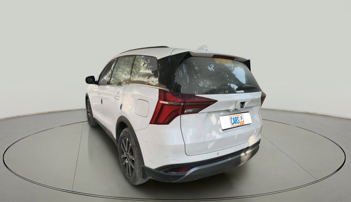 2021 Mahindra XUV700 AX 7 P AT 7 STR, Petrol, Automatic, 35,156 km, exterior