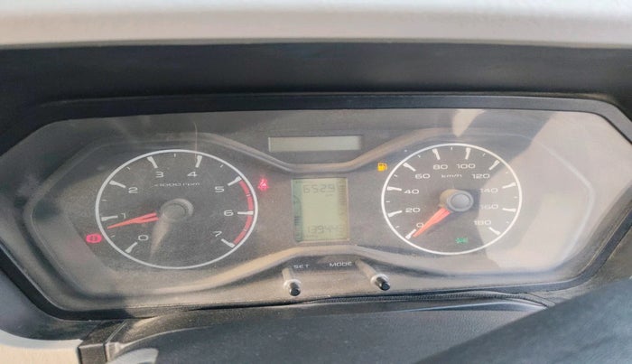 2021 Mahindra Scorpio S5, Diesel, Manual, 1,39,443 km, interior