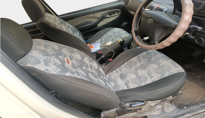 2015 Tata Indigo ECS LX TDI, Diesel, Manual, 67,983 km, interior