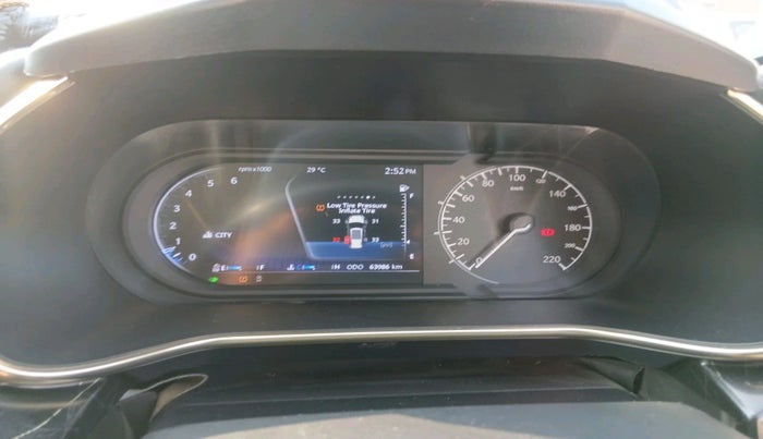 2022 Tata Safari XZ PLUS, Diesel, Manual, 63,986 km, interior