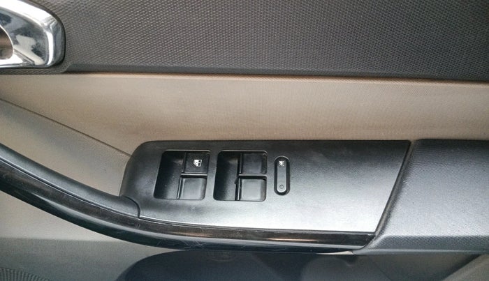 2016 Tata Tiago XZ PETROL, Petrol, Manual, 1,29,210 km, interior