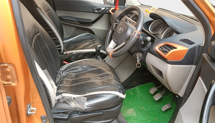 2016 Tata Tiago XZ PETROL, Petrol, Manual, 1,29,210 km, interior