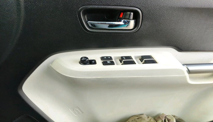 2022 Maruti IGNIS ALPHA 1.2, Petrol, Manual, 68,291 km, interior