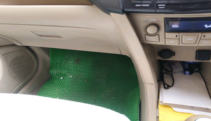 2016 Maruti Swift Dzire ZXI, Petrol, Manual, 1,32,491 km, interior