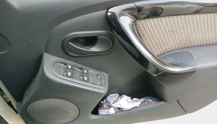 2015 Renault Duster 85 PS RXL DIESEL, Diesel, Manual, 59,926 km, interior