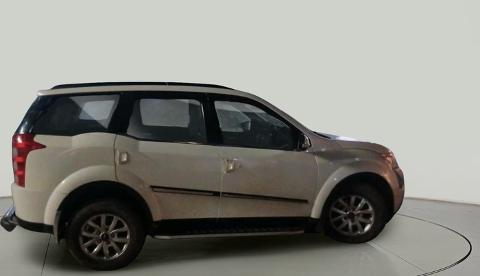 2016 Mahindra XUV500 W10, Diesel, Manual, 28,483 km, exterior