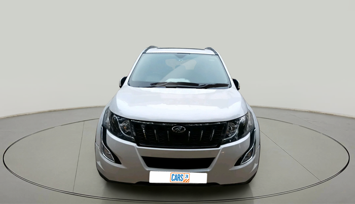 2016 Mahindra XUV500 W10, Diesel, Manual, 28,483 km, exterior