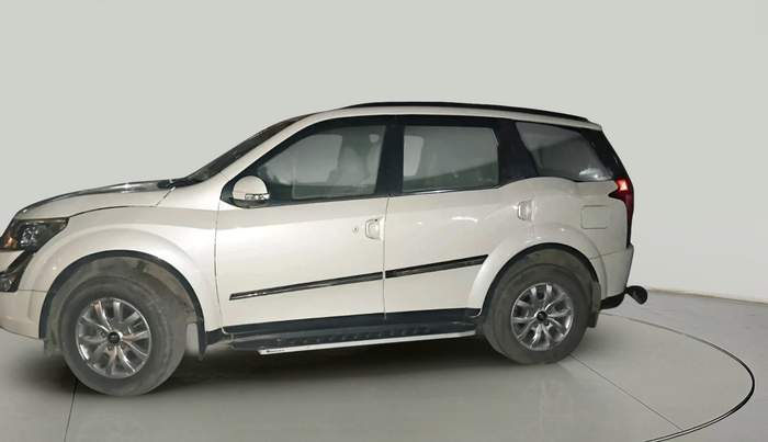 2016 Mahindra XUV500 W10, Diesel, Manual, 28,483 km, exterior