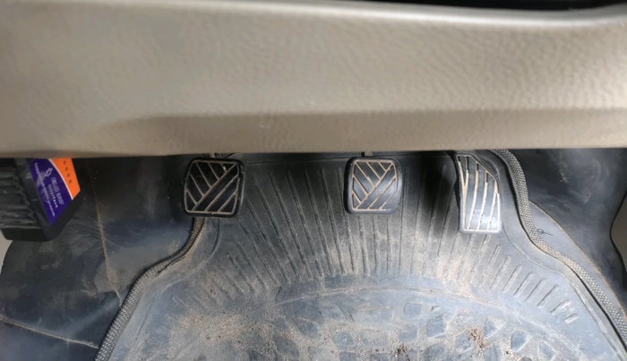 2017 Maruti Swift Dzire TOUR DIESEL, Diesel, Manual, 1,17,774 km, interior