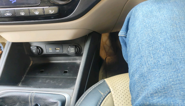 2018 Hyundai Verna 1.6 VTVT SX, Petrol, Manual, 55,592 km, interior