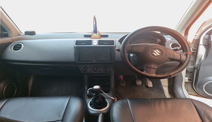 2010 Maruti Swift VXI, Petrol, Manual, 92,342 km, interior