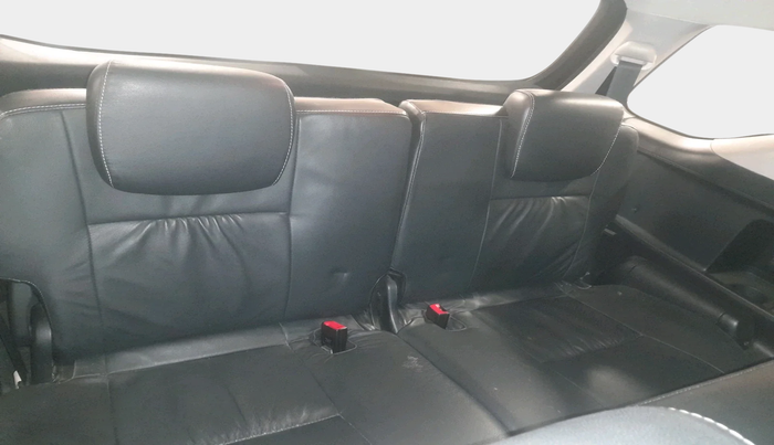 2015 Toyota Fortuner 3.0 4X4 AT, Diesel, Automatic, 68,368 km, interior