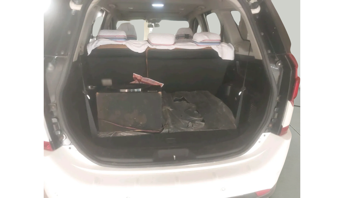 2018 Mahindra XUV500 W11, Diesel, Manual, 42,862 km, exterior