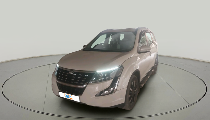 2018 Mahindra XUV500 W11, Diesel, Manual, 42,862 km, exterior