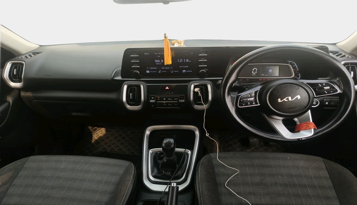 2022 KIA SONET HTK PLUS 1.0 IMT, Petrol, Manual, 54,732 km, interior