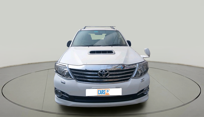 2015 Toyota Fortuner 3.0 4X2 MT, Diesel, Manual, 32,958 km, exterior