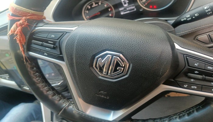 2021 MG HECTOR SUPER 1.5 PETROL, Petrol, Manual, 31,070 km, interior