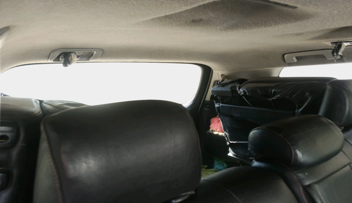 2016 Toyota Innova Crysta 2.4 G 8 STR, Diesel, Manual, 1,07,975 km, interior