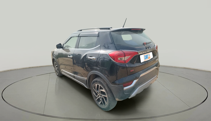 2023 Mahindra XUV300 W8 (O) 1.2 PETROL, Petrol, Manual, 30,835 km, exterior