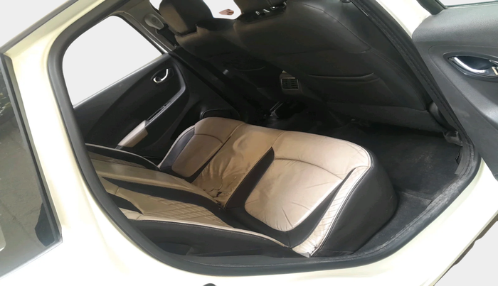 2017 Renault Captur PLATINE DIESEL , Diesel, Manual, 83,356 km, interior