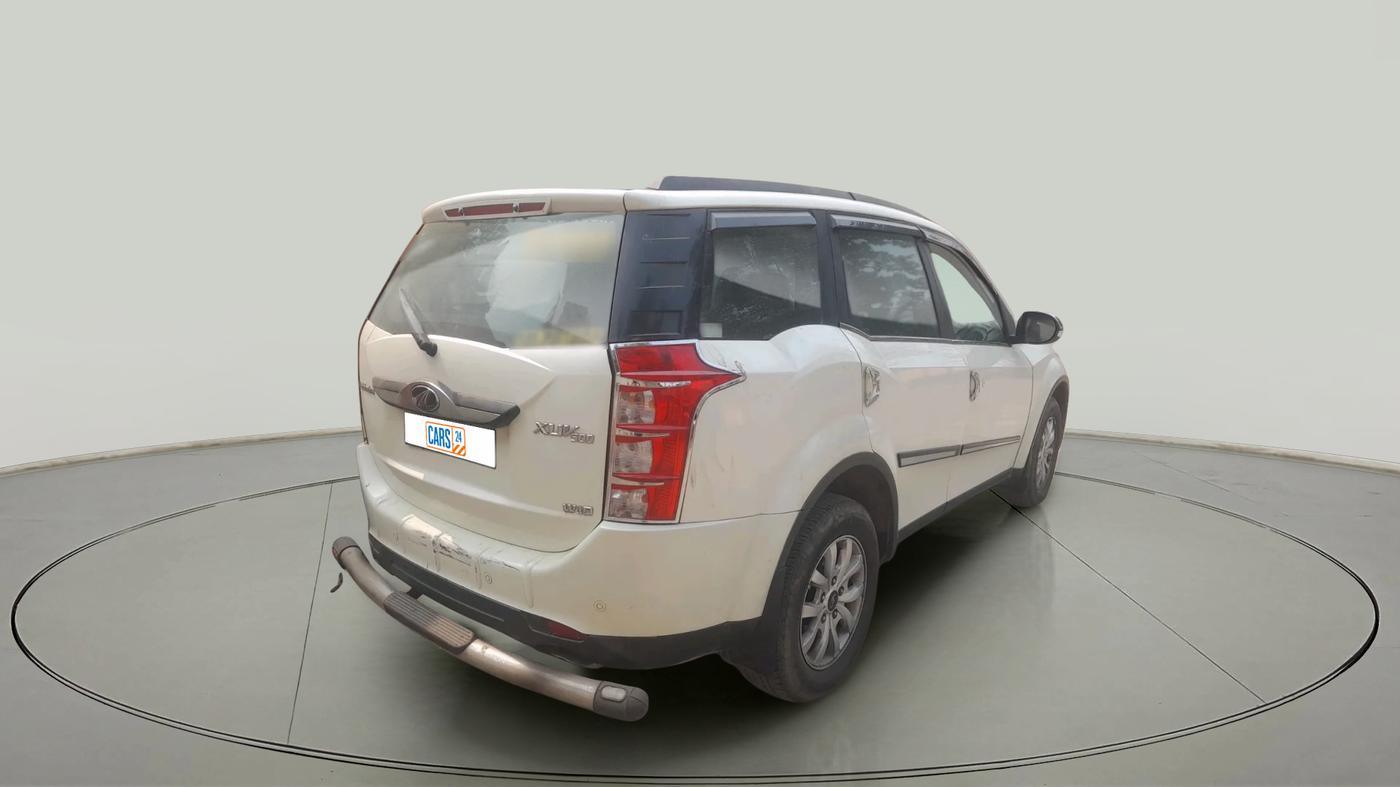2016 Mahindra XUV500 W10, Diesel, Manual, 36,200 km, exterior