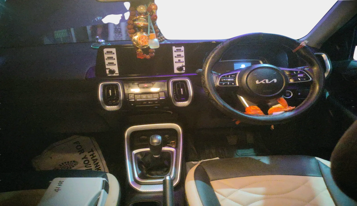 2023 KIA SONET HTK PLUS 1.0 IMT, Petrol, Manual, 29,801 km, interior