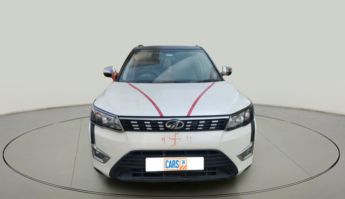 2020 Mahindra XUV300 W6 1.2 PETROL, Petrol, Manual, 78,031 km, exterior