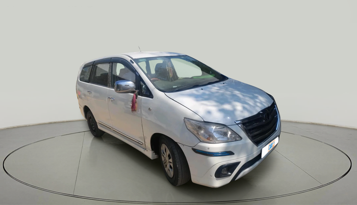 2014 Toyota Innova 2.5 GX 8 STR, Diesel, Manual, 1,84,510 km, exterior