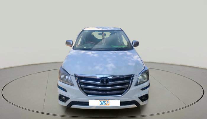 2014 Toyota Innova 2.5 GX 8 STR, Diesel, Manual, 1,84,510 km, exterior