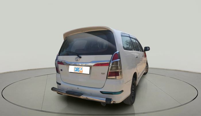 2014 Toyota Innova 2.5 GX 8 STR, Diesel, Manual, 1,84,510 km, exterior