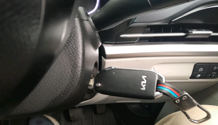 2025 KIA CARENS Premium (O) 1.5 Diesel MT 7 STR, Diesel, Manual, 39,456 km, interior